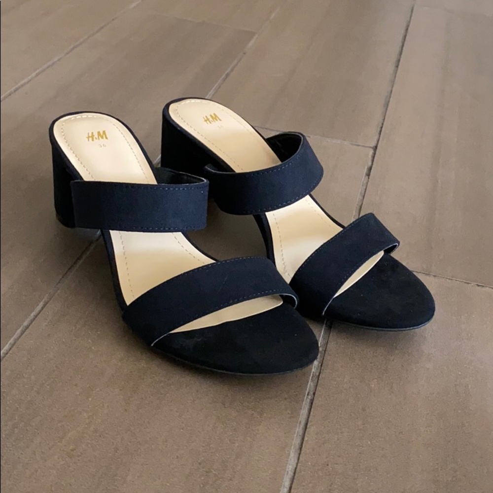 Black Sandals